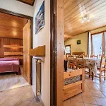 Apartment Chenives 1 -